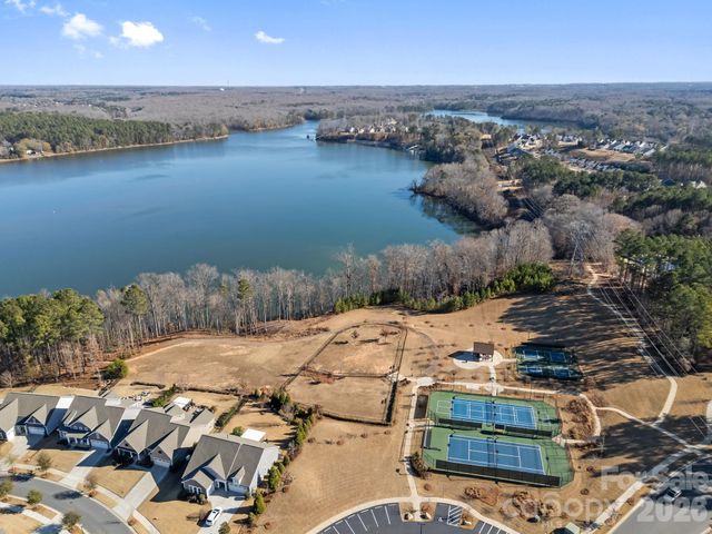 1016 Dali Boulevard, Mount Holly, NC 28120