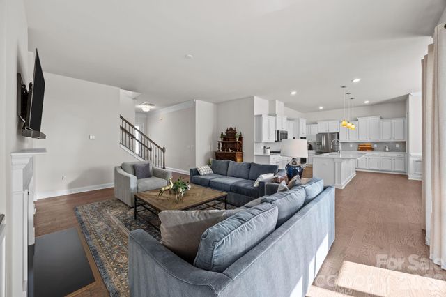 1016 Dali Boulevard, Mount Holly, NC 28120