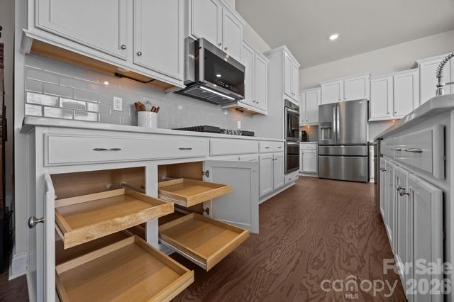 1016 Dali Boulevard, Mount Holly, NC 28120