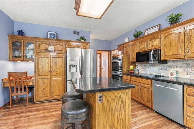 15511 Beverly Street, Overland Park, KS 66223