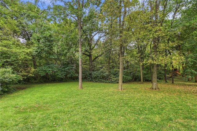 15511 Beverly Street, Overland Park, KS 66223