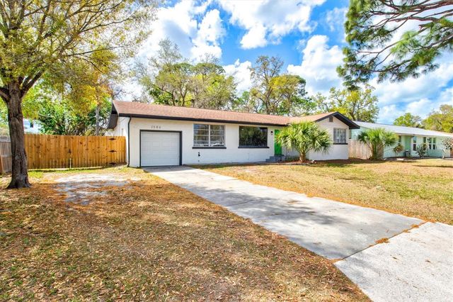 2586 TAMI SOLA STREET, Sarasota, FL 34237