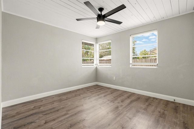 2586 TAMI SOLA STREET, Sarasota, FL 34237