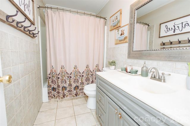 341 Bond Street, Marion, NC 28752