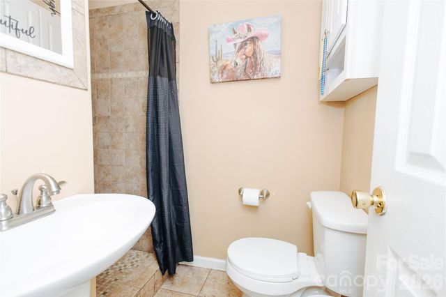341 Bond Street, Marion, NC 28752