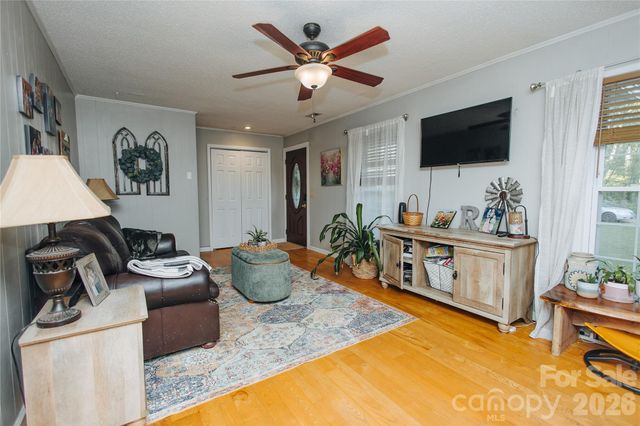 341 Bond Street, Marion, NC 28752