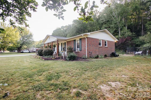 341 Bond Street, Marion, NC 28752