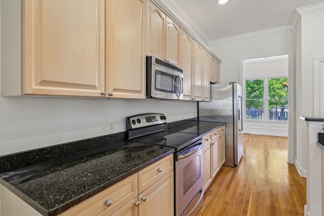 288 Augusta Ave, Pleasant View, TN 37146