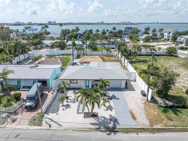 855 BOCA CIEGA ISLE DRIVE, St Pete Beach, FL 33706