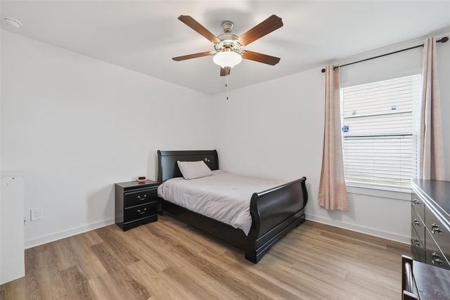 4320 Rustling Aspen Drive, Rosenberg, TX 77469