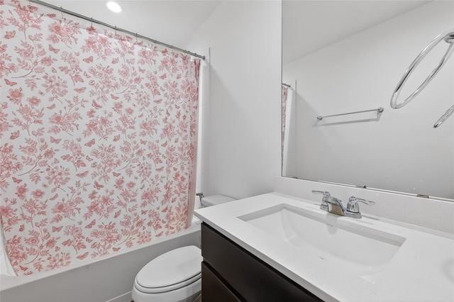 4320 Rustling Aspen Drive, Rosenberg, TX 77469