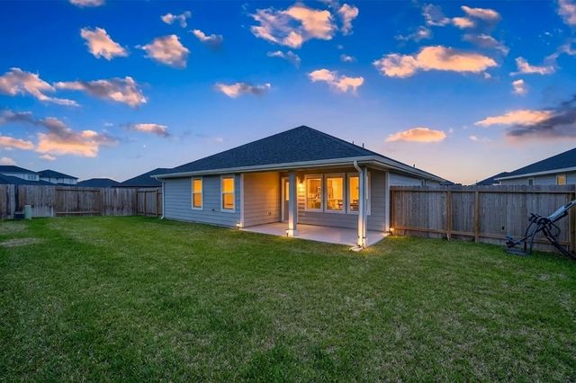 4320 Rustling Aspen Drive, Rosenberg, TX 77469