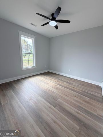 1129 Mulberry Place, Dudley, GA 31022