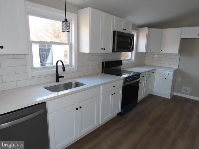 25555 FRONT ST, Milton, DE 19968