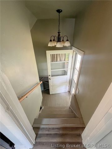 1672 Garretson Lane, New Albany, IN 47150