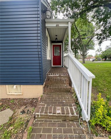 1672 Garretson Lane, New Albany, IN 47150