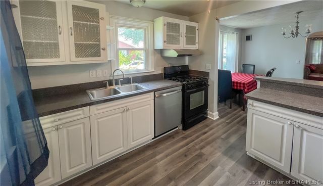 1672 Garretson Lane, New Albany, IN 47150