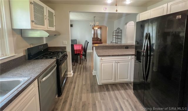 1672 Garretson Lane, New Albany, IN 47150