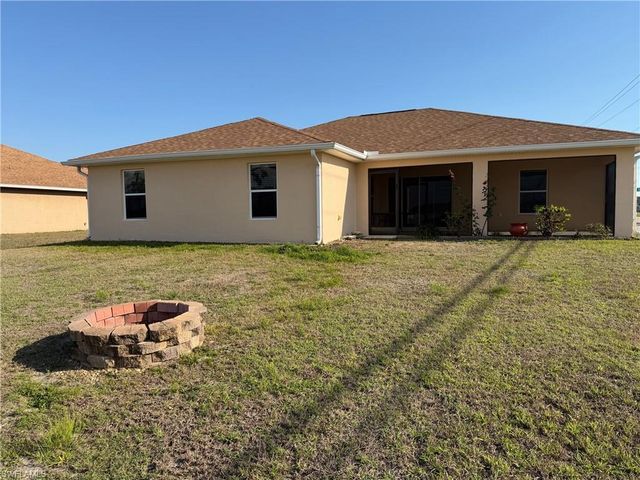 2325 NW 25th TER, Cape Coral, FL 33993