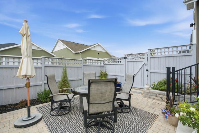 6089 W STONE MOUNT WAY, South Jordan, UT 84009