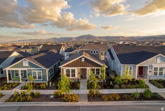 6089 W STONE MOUNT WAY, South Jordan, UT 84009
