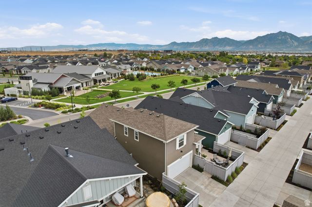 6089 W STONE MOUNT WAY, South Jordan, UT 84009