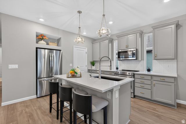6089 W STONE MOUNT WAY, South Jordan, UT 84009