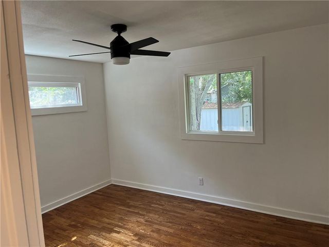 1503 Macvicar Avenue, Topeka, KS 6660