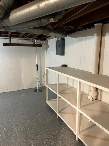 1503 Macvicar Avenue, Topeka, KS 6660