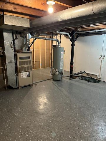 1503 Macvicar Avenue, Topeka, KS 6660