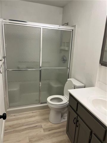 1503 Macvicar Avenue, Topeka, KS 6660