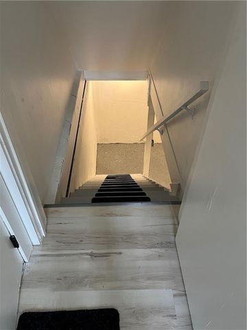 1503 Macvicar Avenue, Topeka, KS 6660