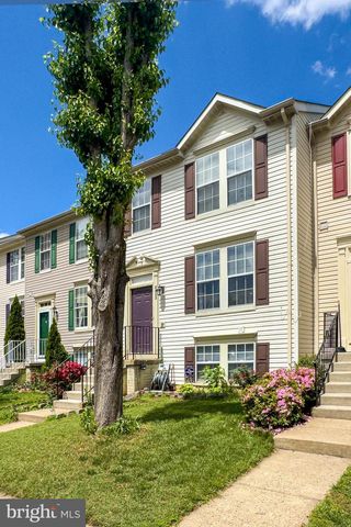 8602 WALCOTT CT, Manassas, VA 20111