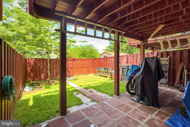 8602 WALCOTT CT, Manassas, VA 20111