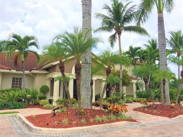 15065 Michelangelo Boulevard 202, Delray Beach, FL 33446