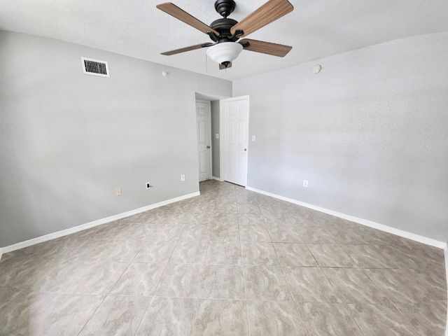 15065 Michelangelo Boulevard 202, Delray Beach, FL 33446