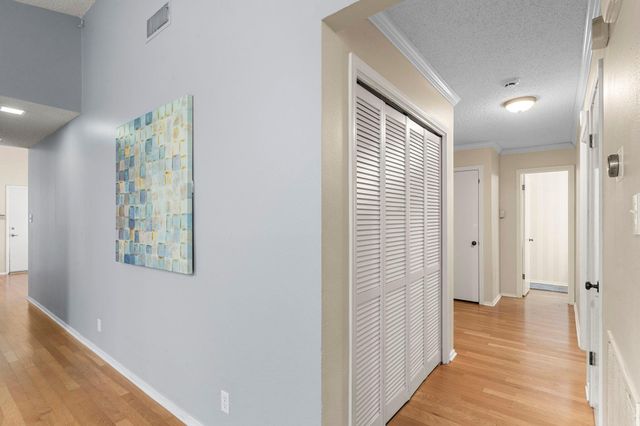 6210 Turkey HOLW, Austin, TX 78750