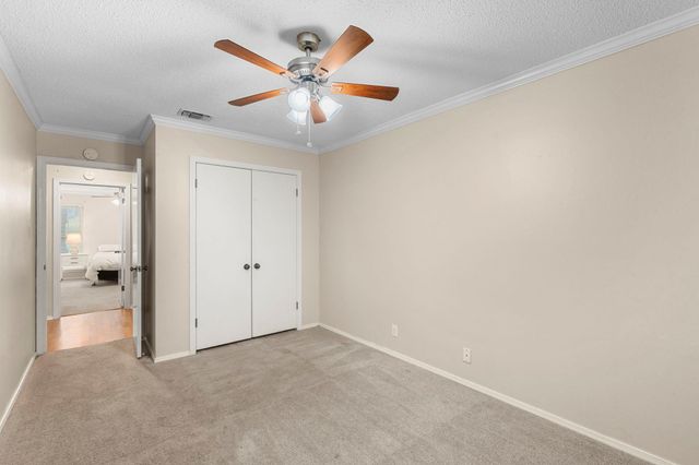 6210 Turkey HOLW, Austin, TX 78750