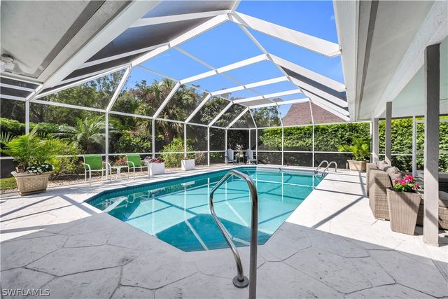 183 Edgemere WAY S, Naples, FL 34105