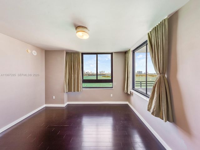 1330 West Ave 1701, Miami Beach, FL 33139