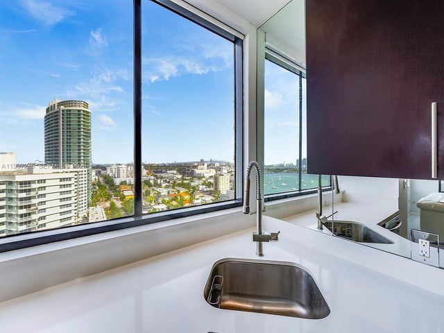 1330 West Ave 1701, Miami Beach, FL 33139