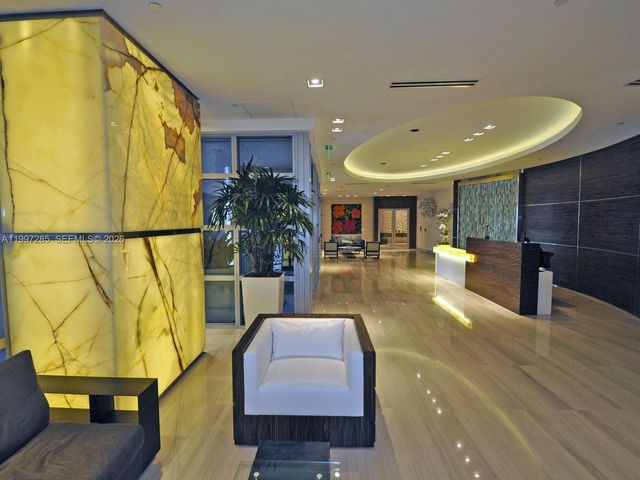 1330 West Ave 1701, Miami Beach, FL 33139