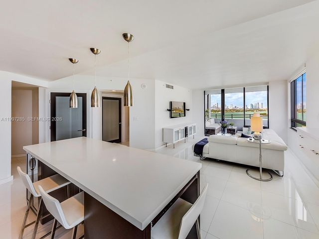 1330 West Ave 1701, Miami Beach, FL 33139