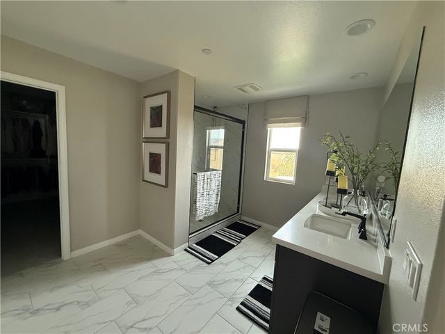 11766 Olivine Rd, Victorville, CA 92392