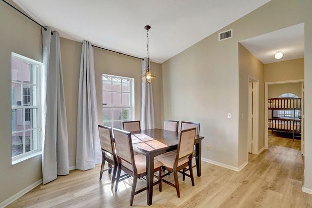 10769 Pelican Drive, Wellington, FL 33414