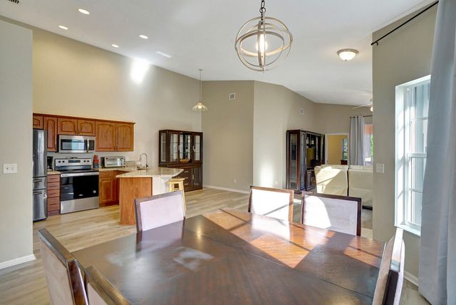 10769 Pelican Drive, Wellington, FL 33414