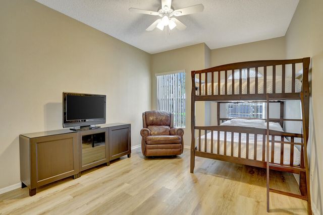 10769 Pelican Drive, Wellington, FL 33414