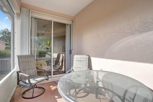 10769 Pelican Drive, Wellington, FL 33414