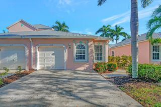 10769 Pelican Drive, Wellington, FL 33414