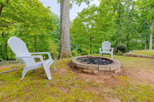 183 Berkeley Way, Dallas, GA 30157